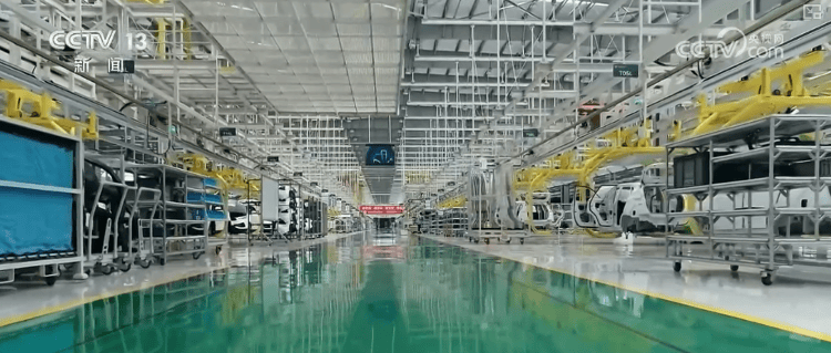 多领域上半年“成绩单”出炉,活力澎湃!利好积聚经济“跃动”内生动力强劲