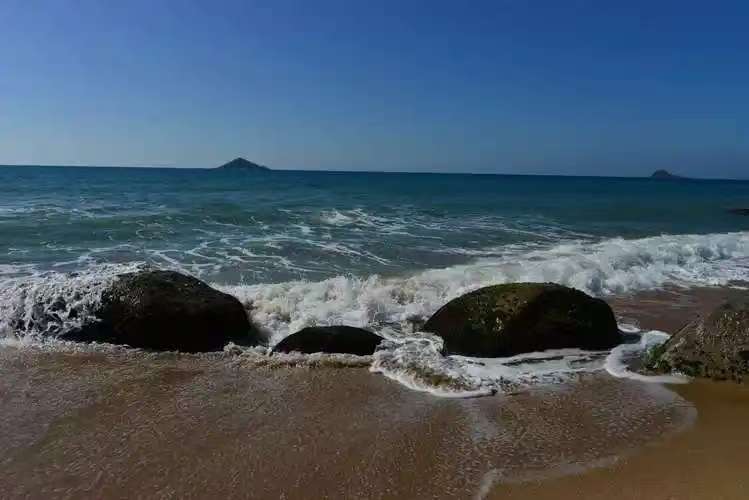 马科斯没想到！上万艘中国渔船出港，要给菲律宾点颜色，场景十分震撼