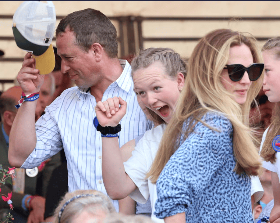 威廉哈里世纪同框？婚礼秒变鸿门宴！梅根将高调杀回英国…