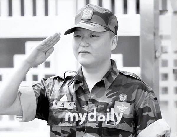 知名男歌手被警方调查,曾靠一首歌红遍全球