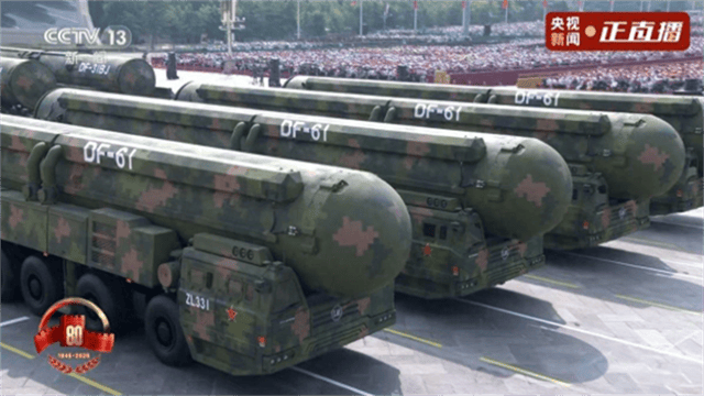 福建舰“千里眼”就位！给美国带来的震撼，不比东风61少