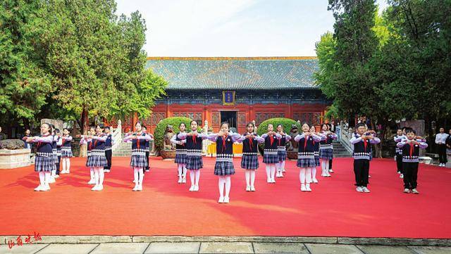 纪念孔子诞辰2576周年社教活动在太原文庙举行 古韵承文脉 社教启新知