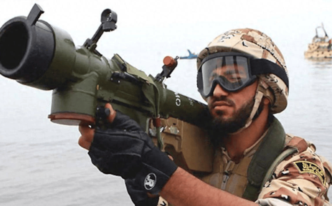 一个飞行员没死，美军被迫狼狈停战了，美媒：中国已记下八个教训